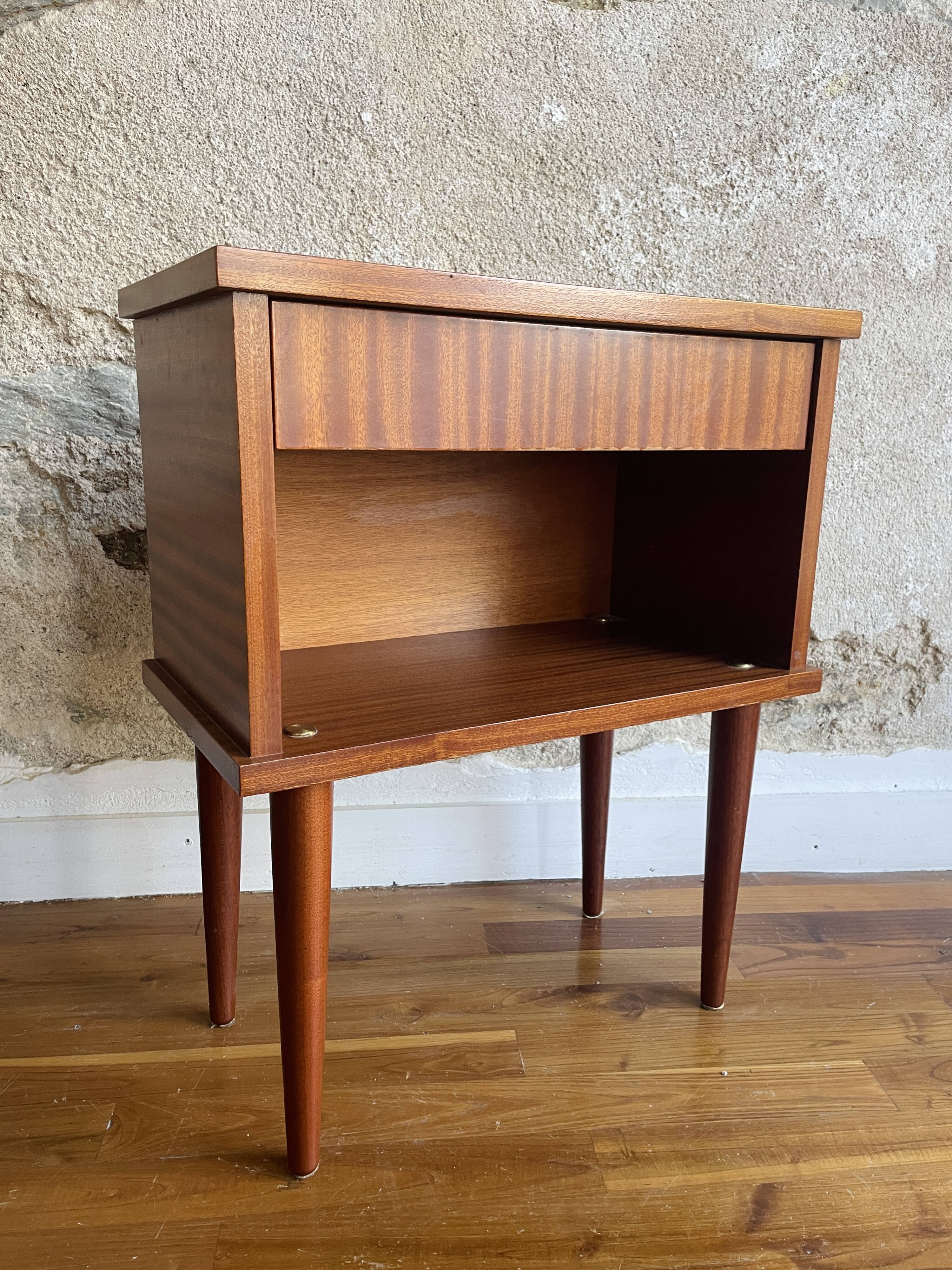 Table de chevet vintage