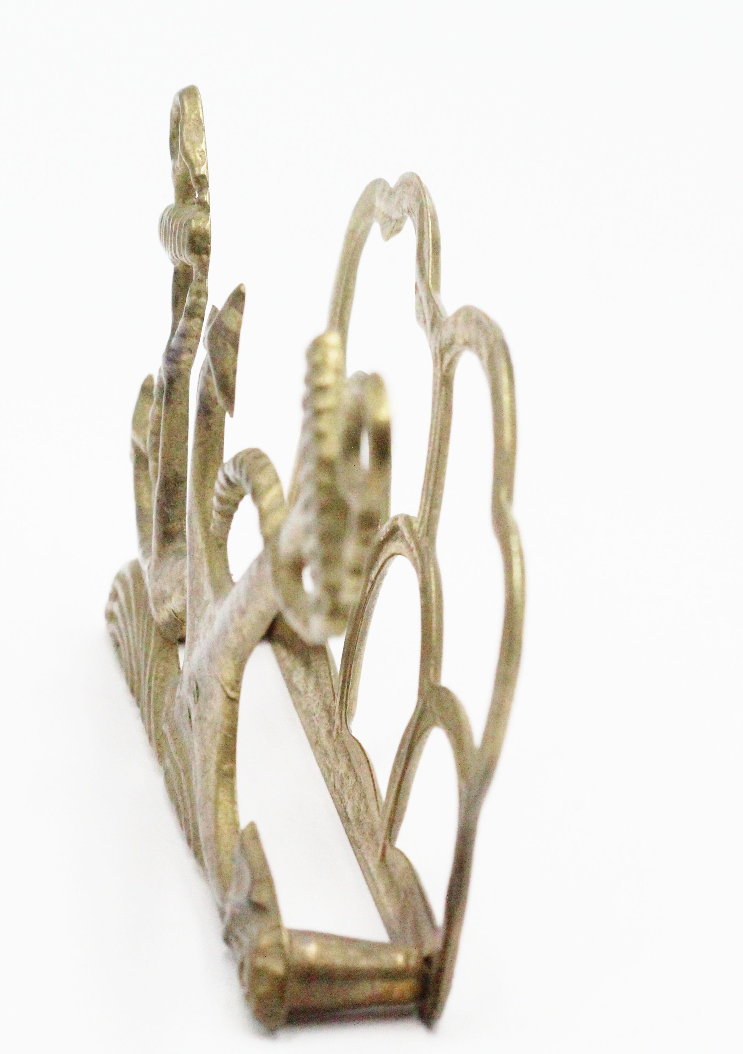 Anchor brass mail carrier