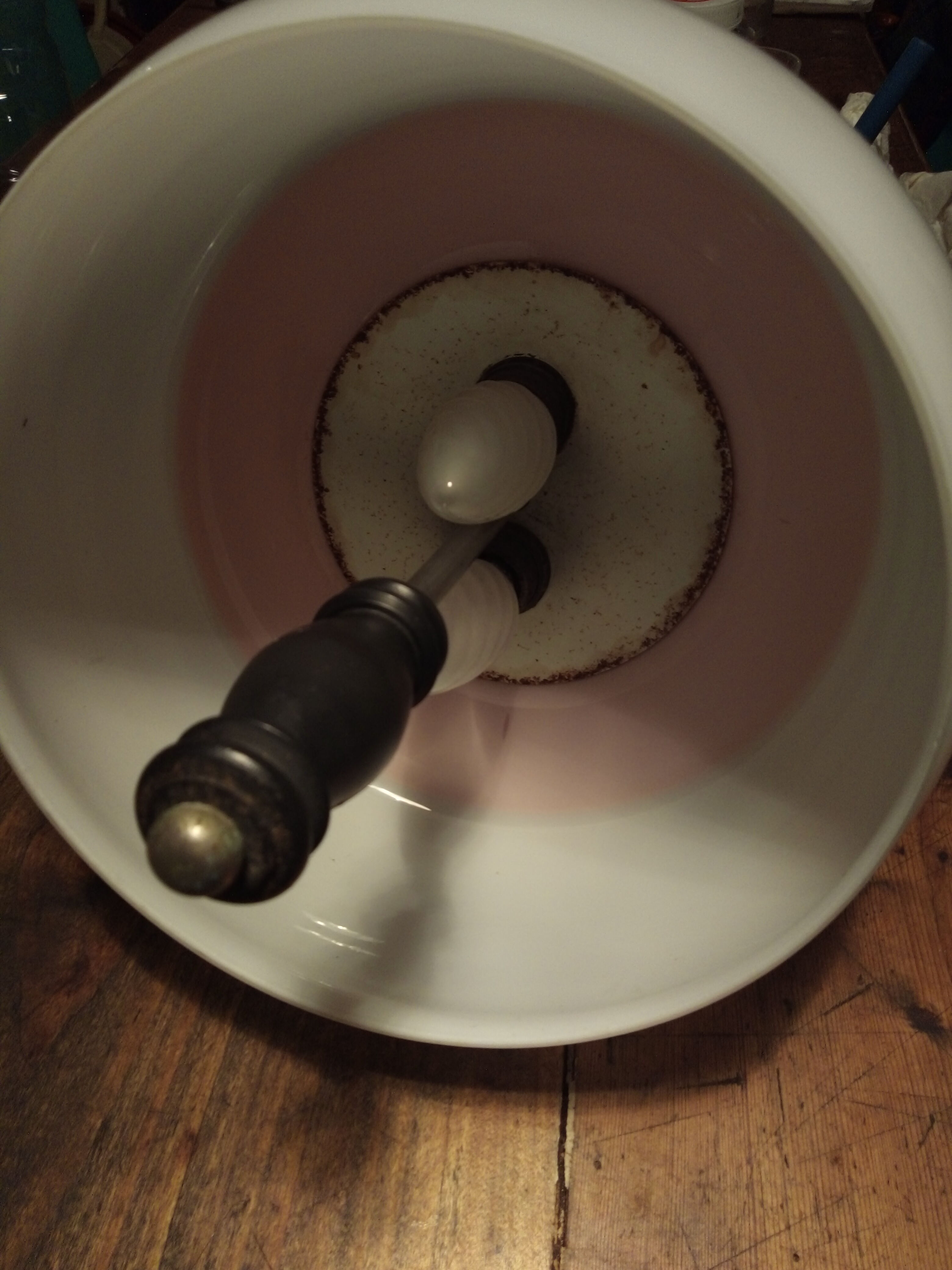 Hanging monte and drop 70's opaline