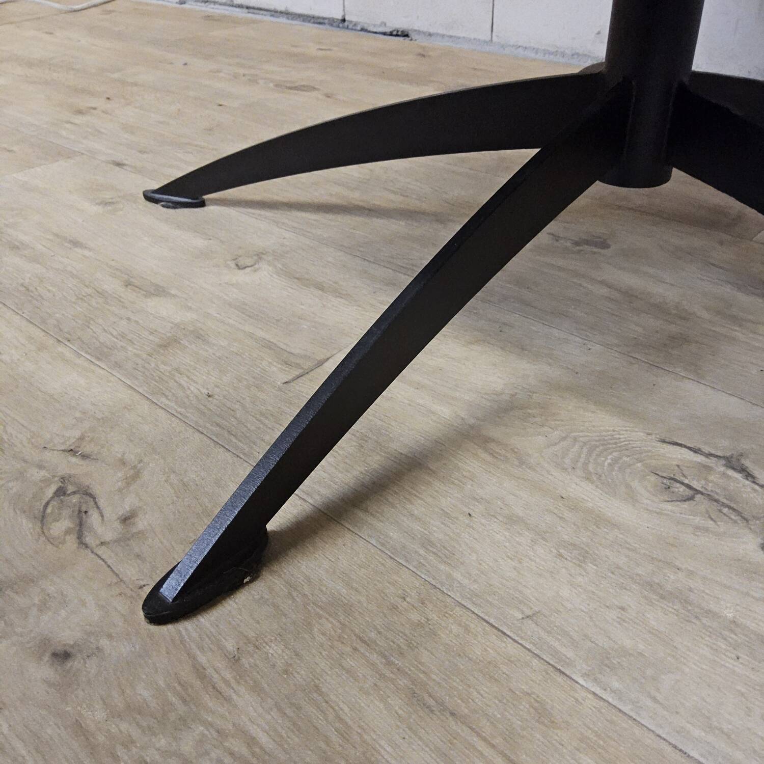 Grey leather swivel armchair Specter by DYYK (Almost new)