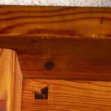 Chaise ergonomique pour genoux en pin Douglas massif par Serena