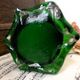 Vase solifleur en verre torsadé de Murano avec effet ombré vert à bleu pâle