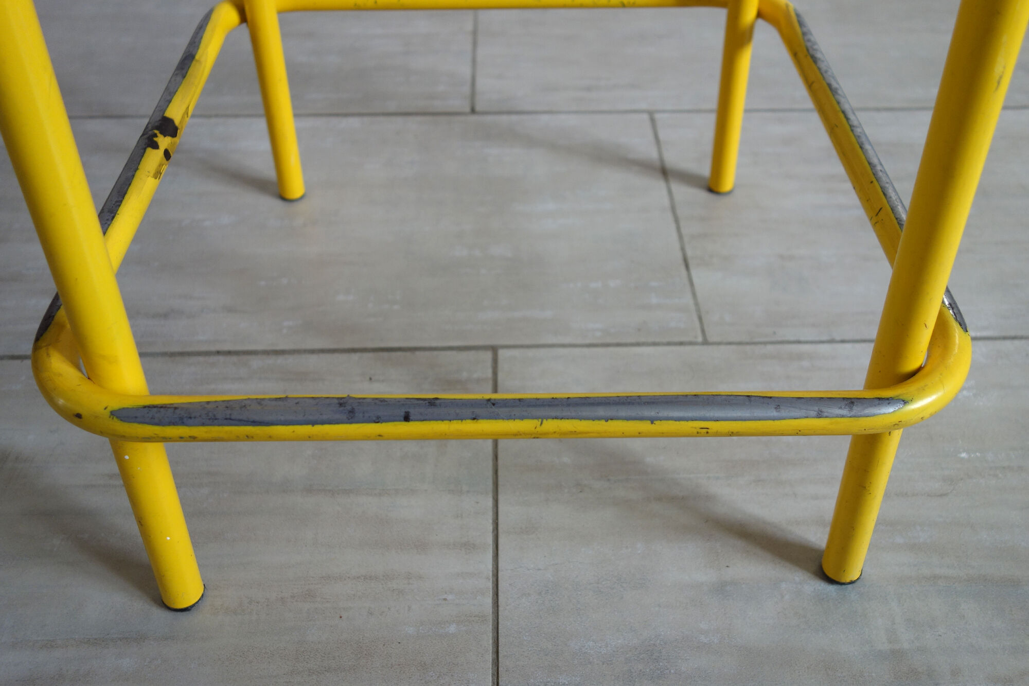 Tabouret d'école vintage