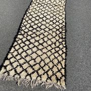 Berber carpet corridor beni ouarain vintage 90×255 cm