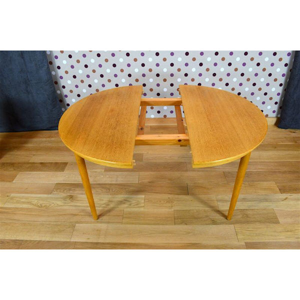 Scandinavian Design Round Table In Blond Oak Farstrup Vintage 1960 Selency Blond Oak Farstrup Vintage 1960 Selency, Round Oak Tables Second Hand