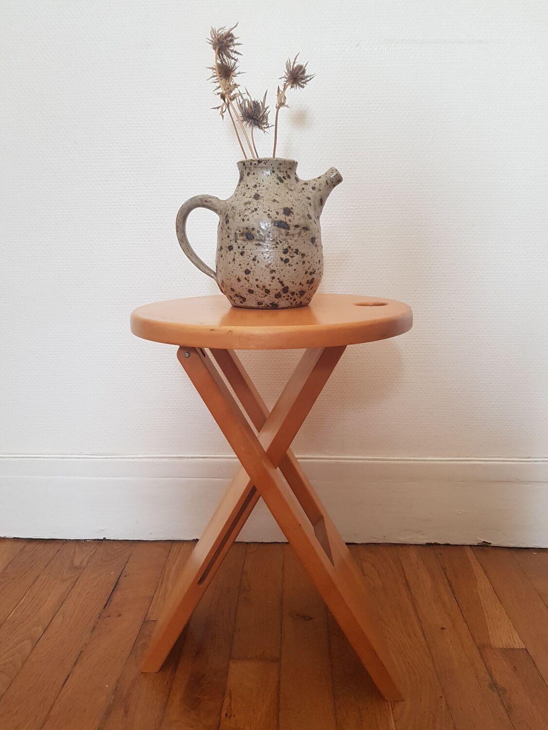 Suzy stool by Adrian Reed