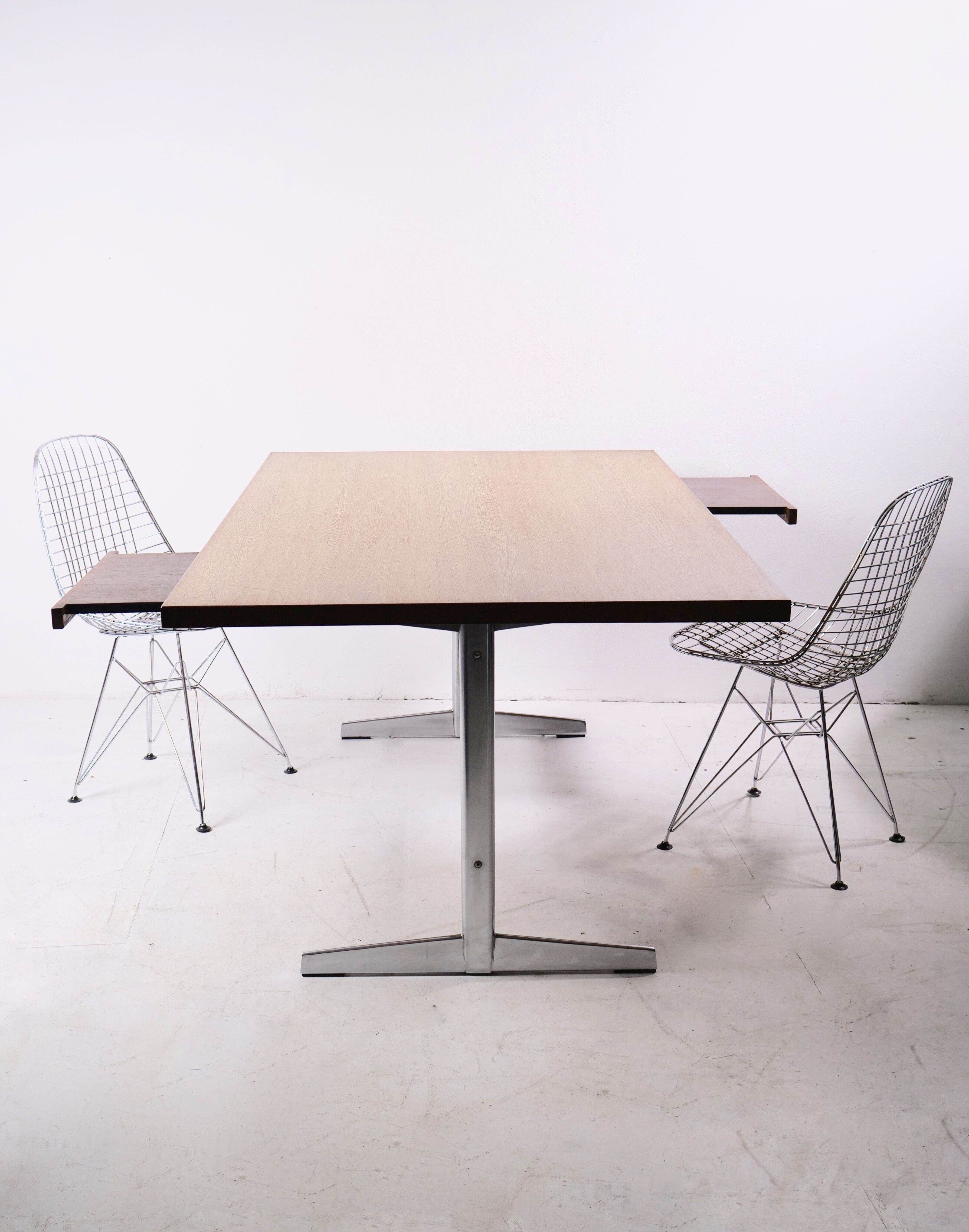 Minimalist desk by Cees Braakman for Pastoe