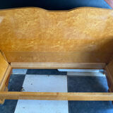Neo classic bench