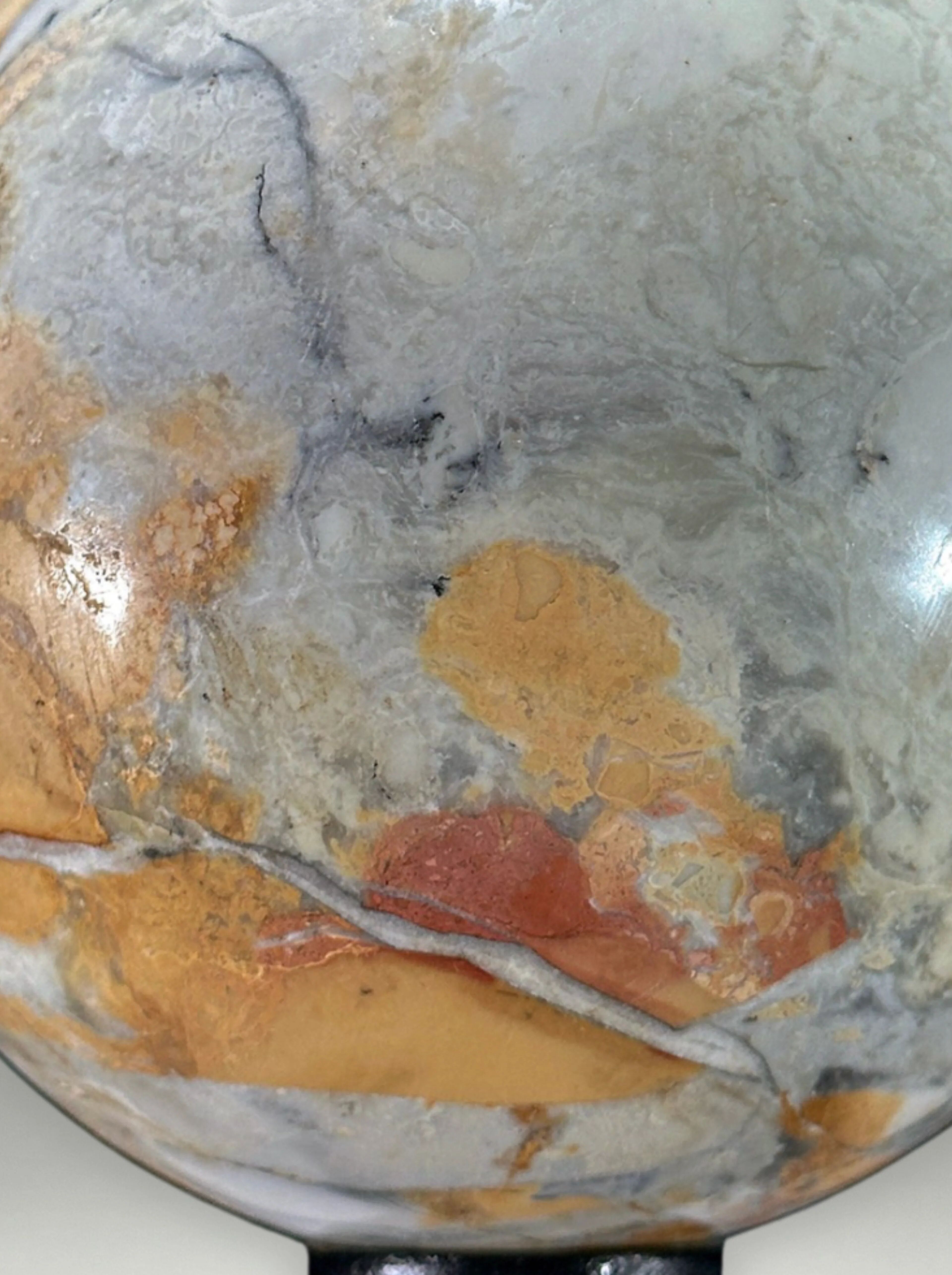 Pair of polished Maligano jasper spheres on bases – Mineral composition