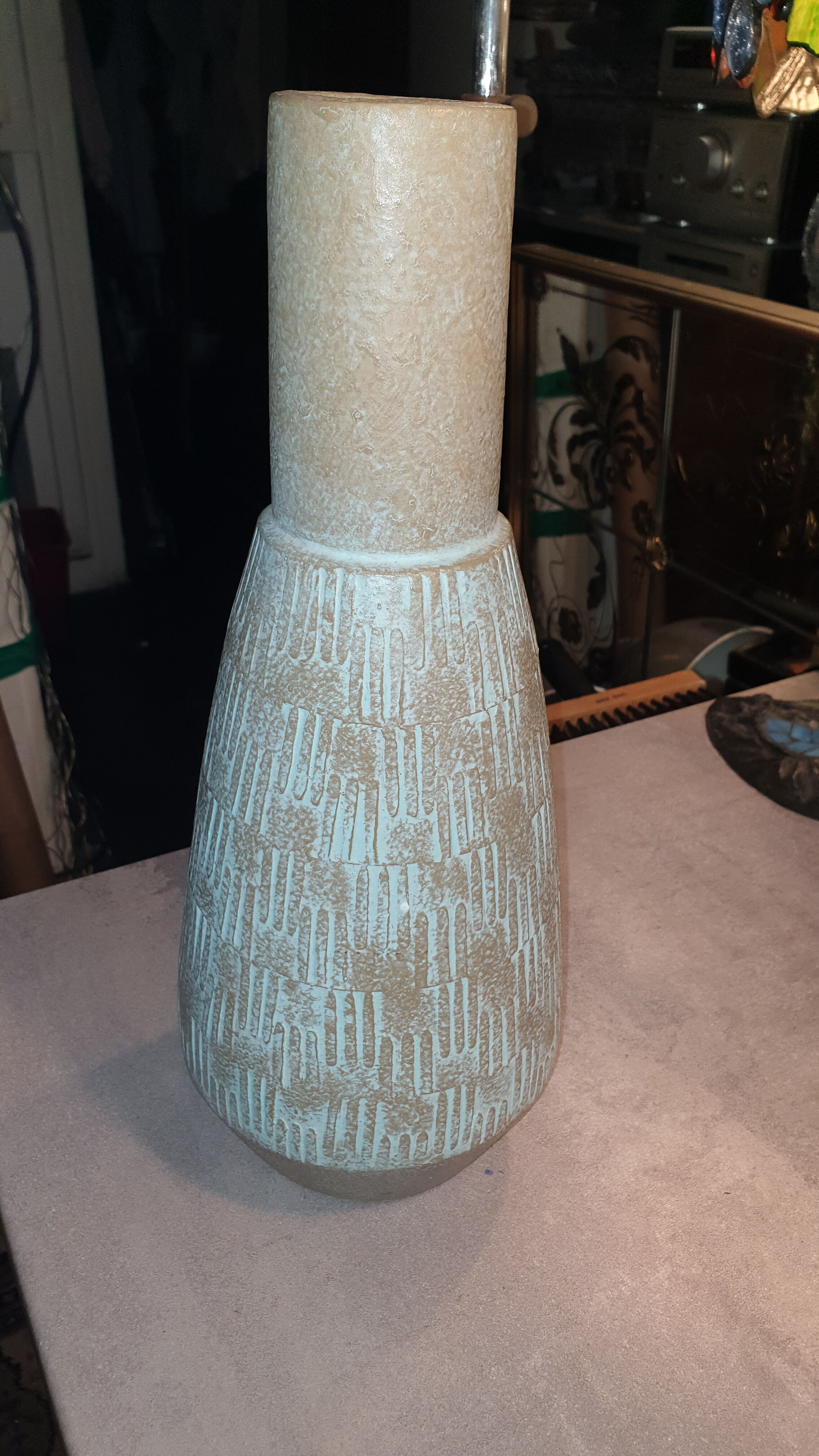 Ceramic vase