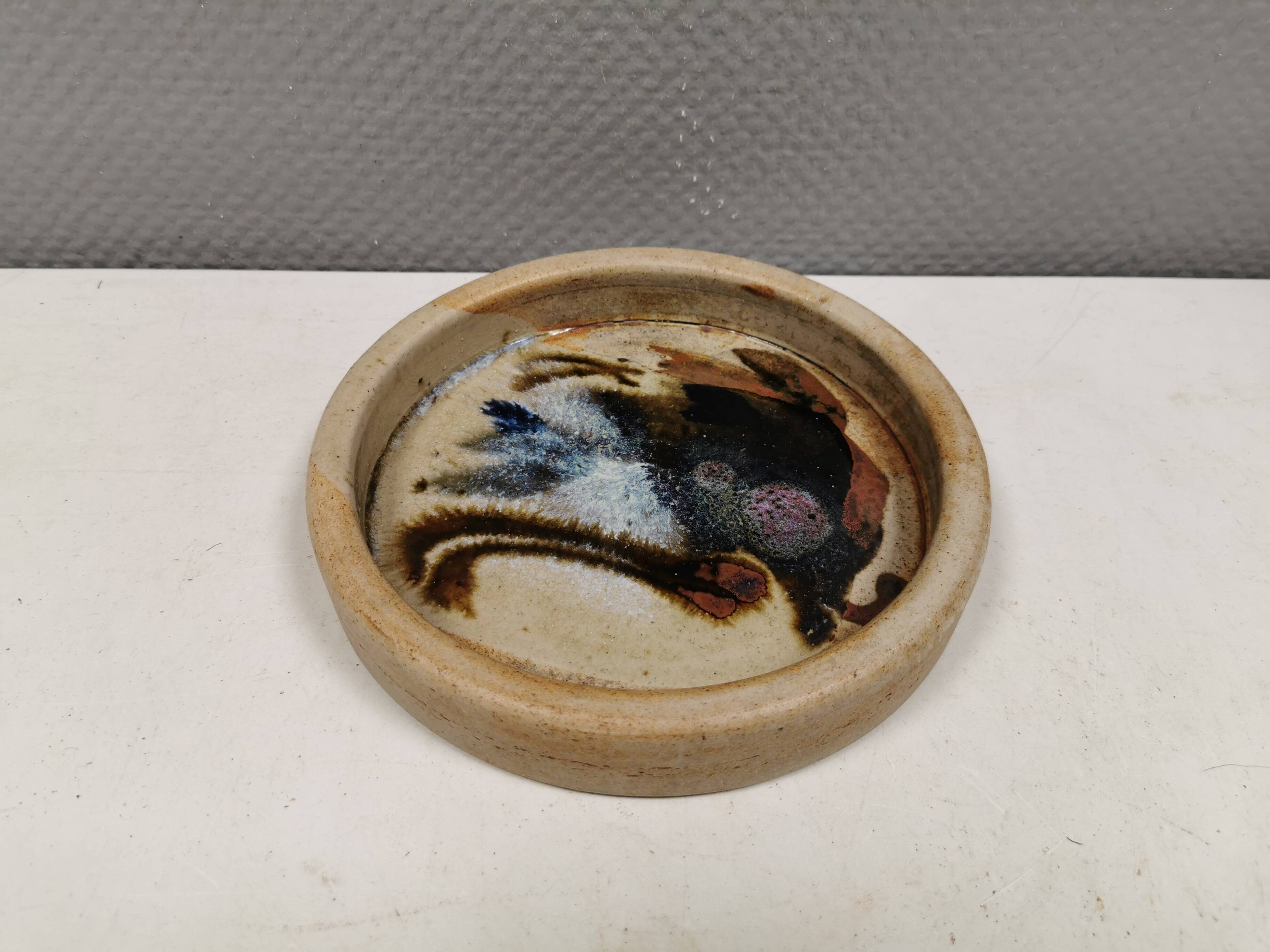 Beautiful ceramic dish by Danish Connie Walther (CW) Denmark about 1970-80s