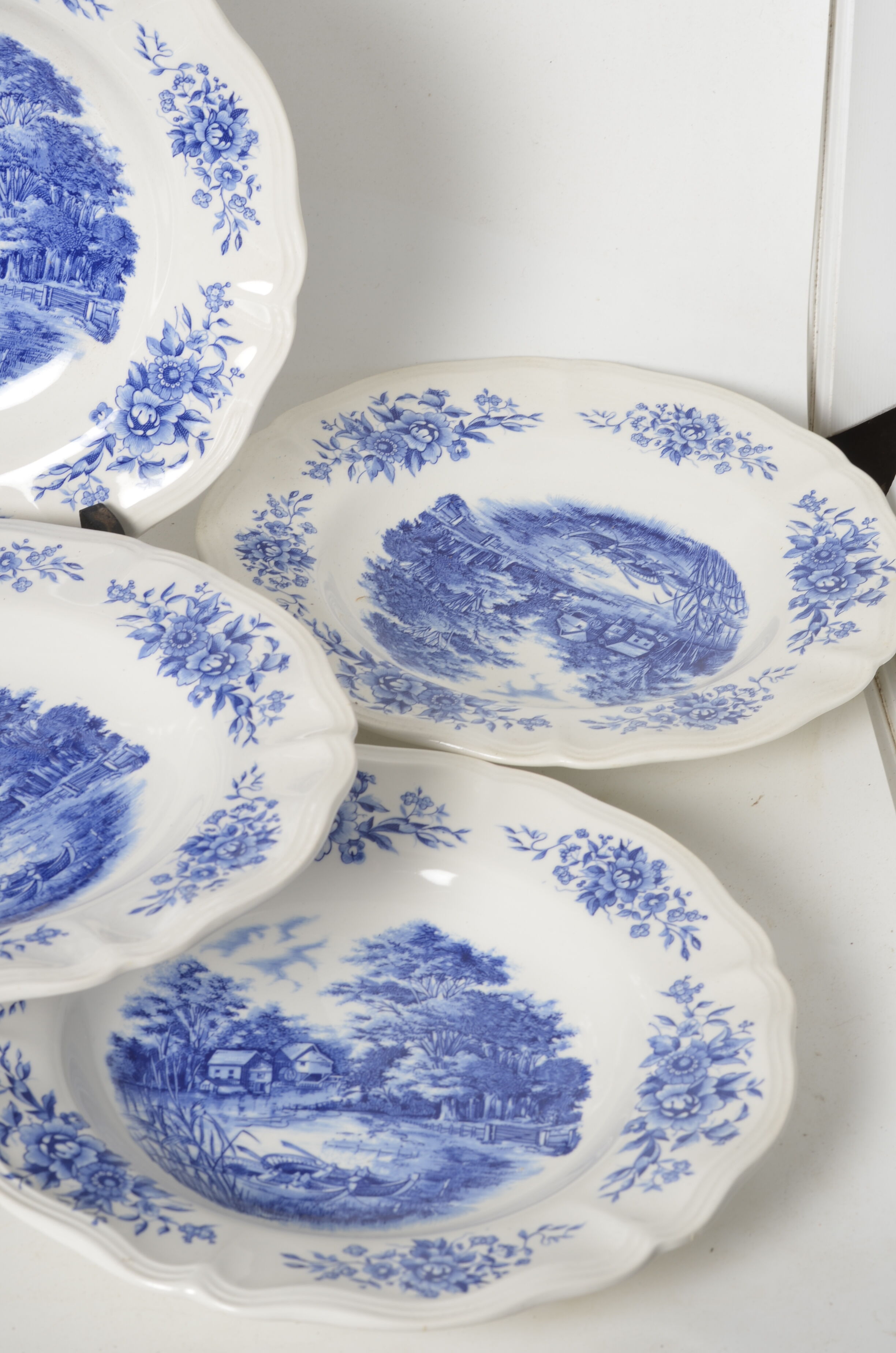 Hollow plates Sarreguemines Romantic