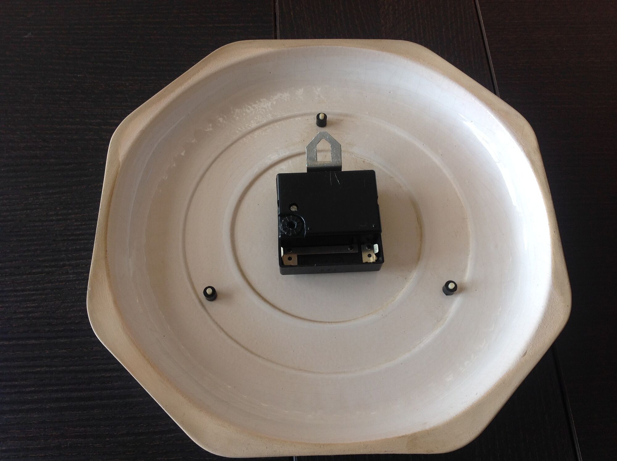 Octagonal clock in white ceramic, vintage 60s-70s