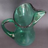 Pichet en verre vert XXème