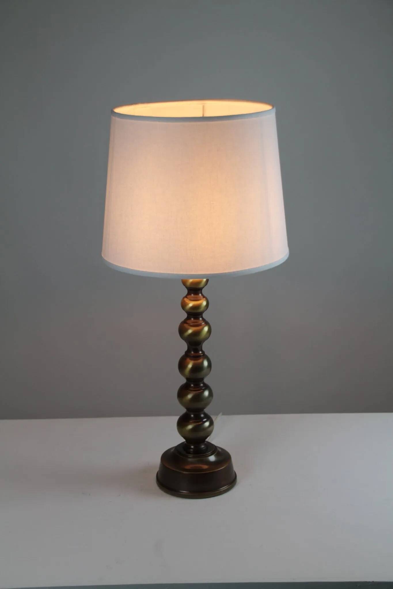 Lampe de table en laiton Modèle 169.8 par Ivars Armatur AB – Suède, années 1970