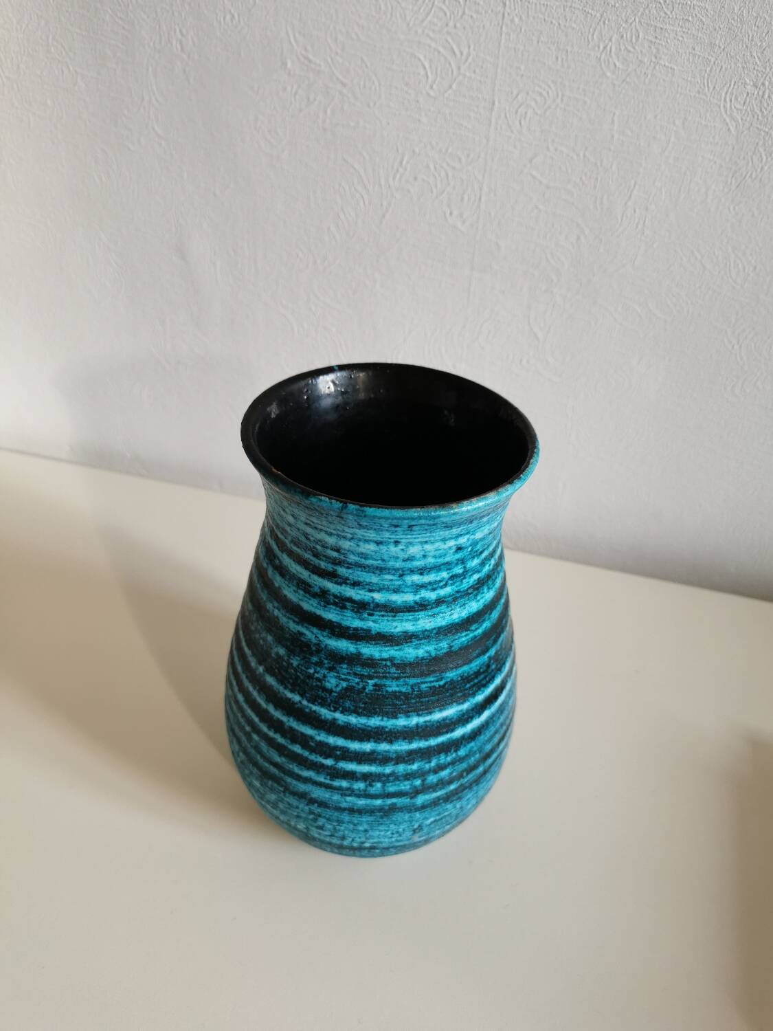 Blue ceramic vase Accolay