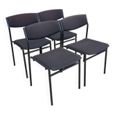 Ensemble de 4 chaises Gijs Van Der Sluis  tissu aubergine pieds acier noir années 70 Pays-Bas