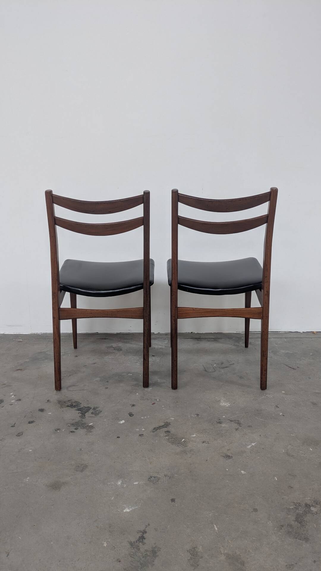 Vintage Scandinavian design table and chairs.