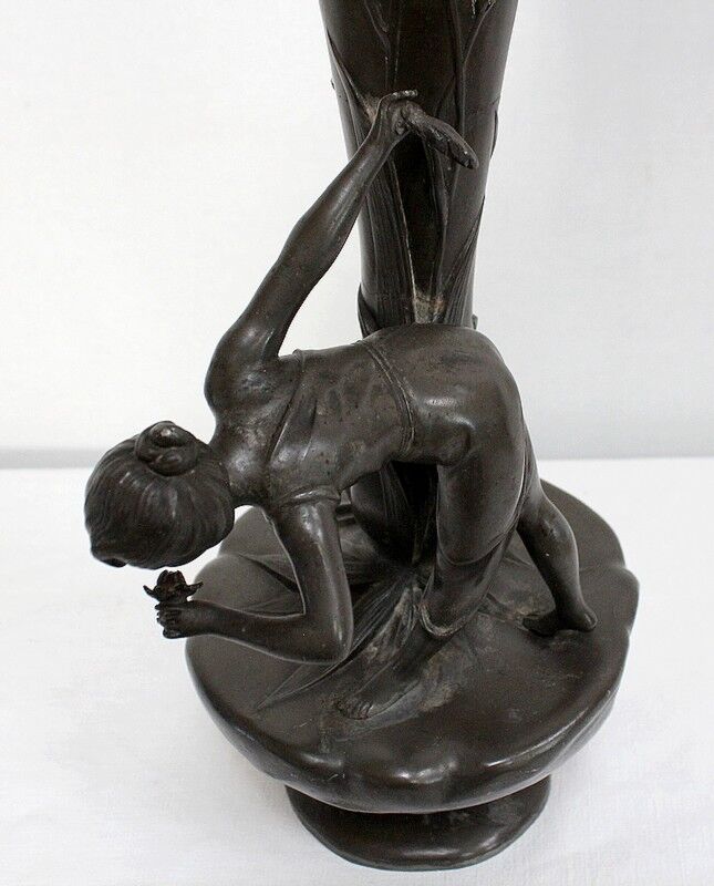 Pewter vase, "Young woman picking a water lily", signed P. Jean, Art Nouveau early twentieth century