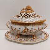 soup decor Moustier