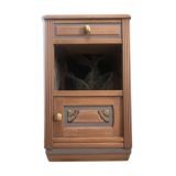 Adorable table de chevet en bois