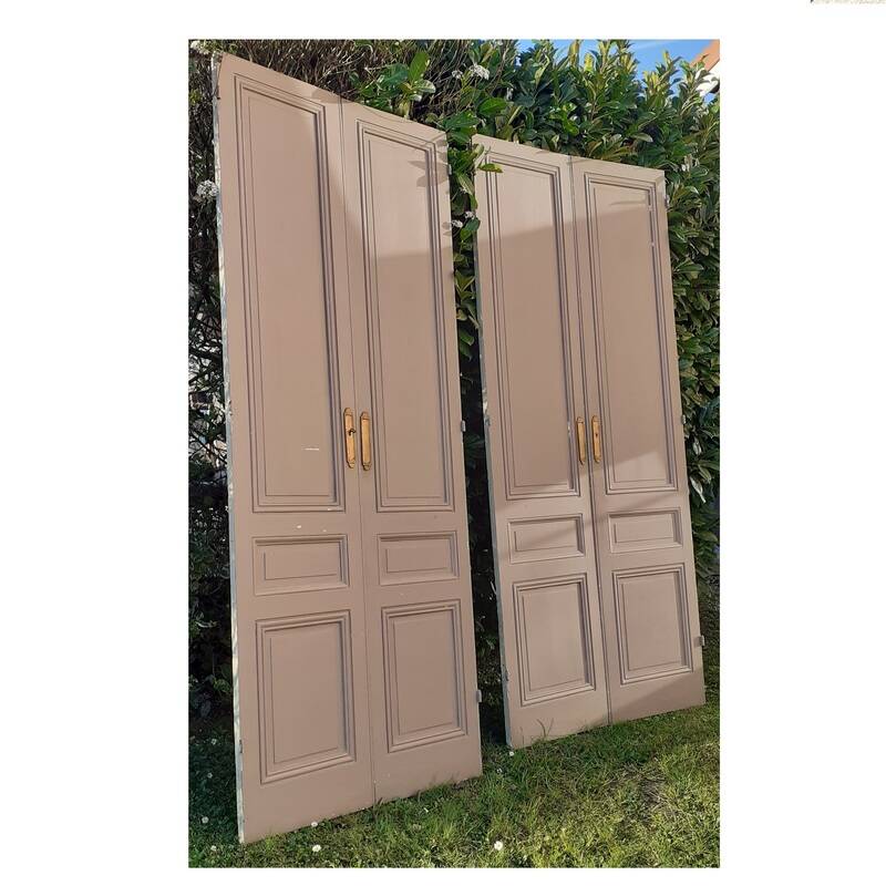 2 pairs of large 19th-century Haussmann-style cupboard doors.