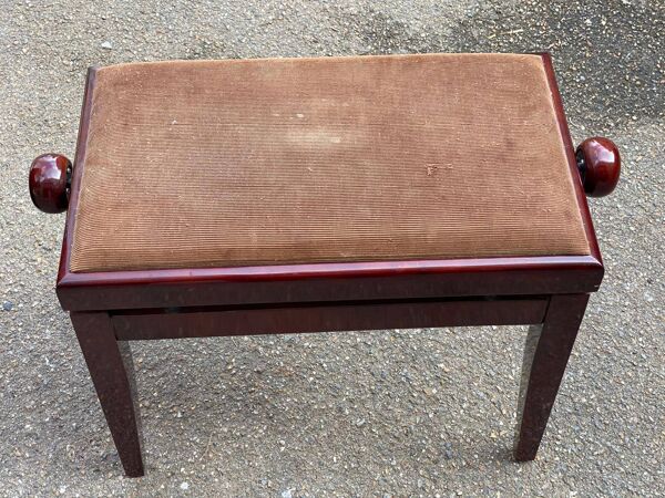 Tabouret de piano cannée en acajou