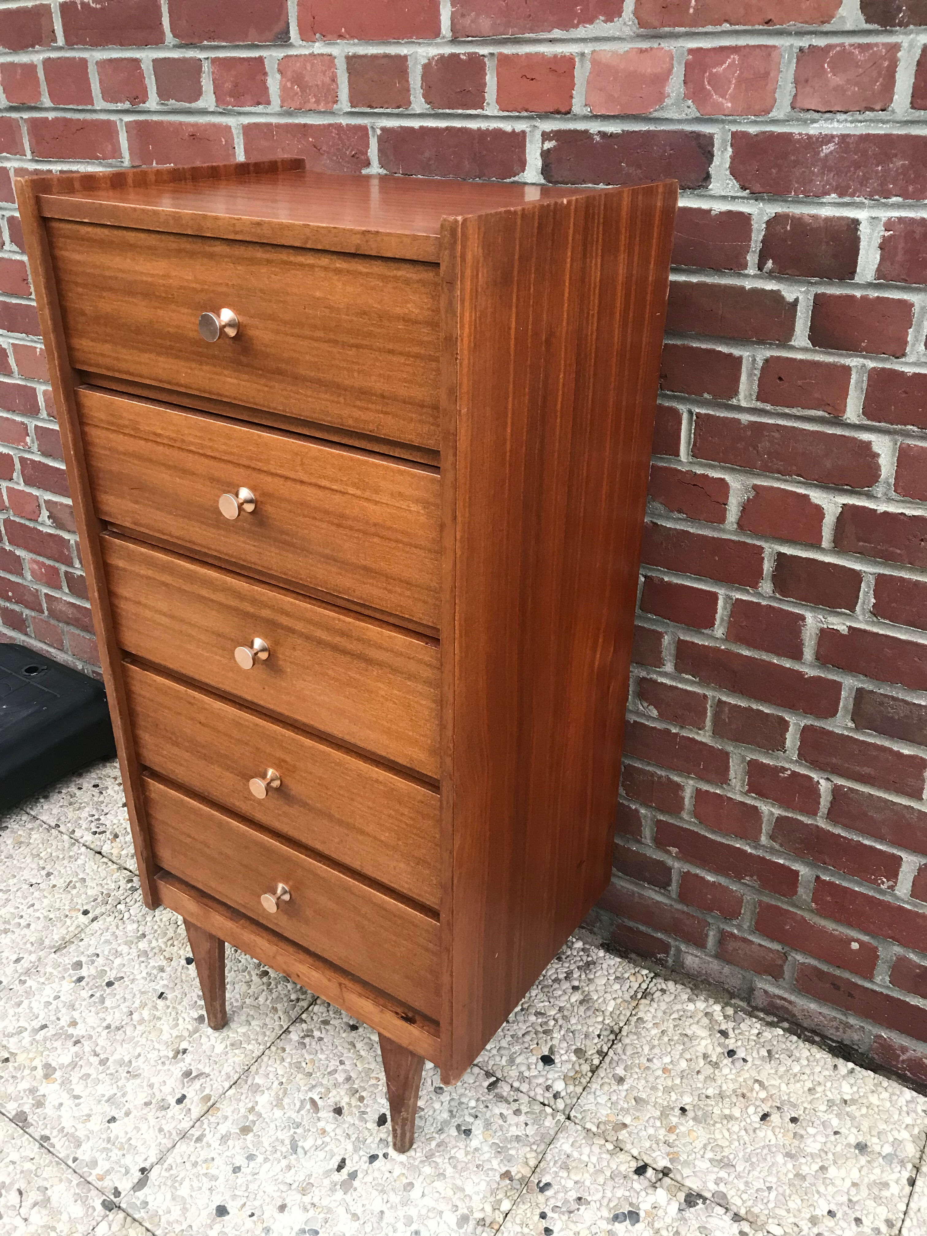 Vintage chest of drawers