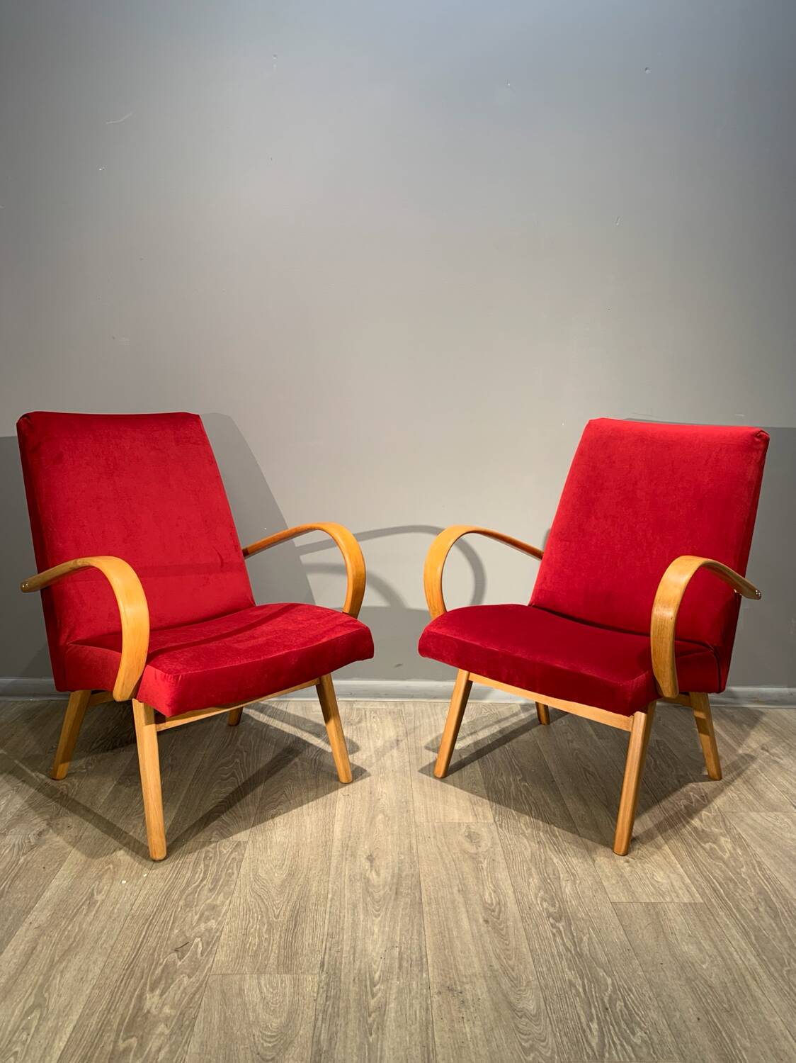 Paire de fauteuils jitona vintage czech 60.