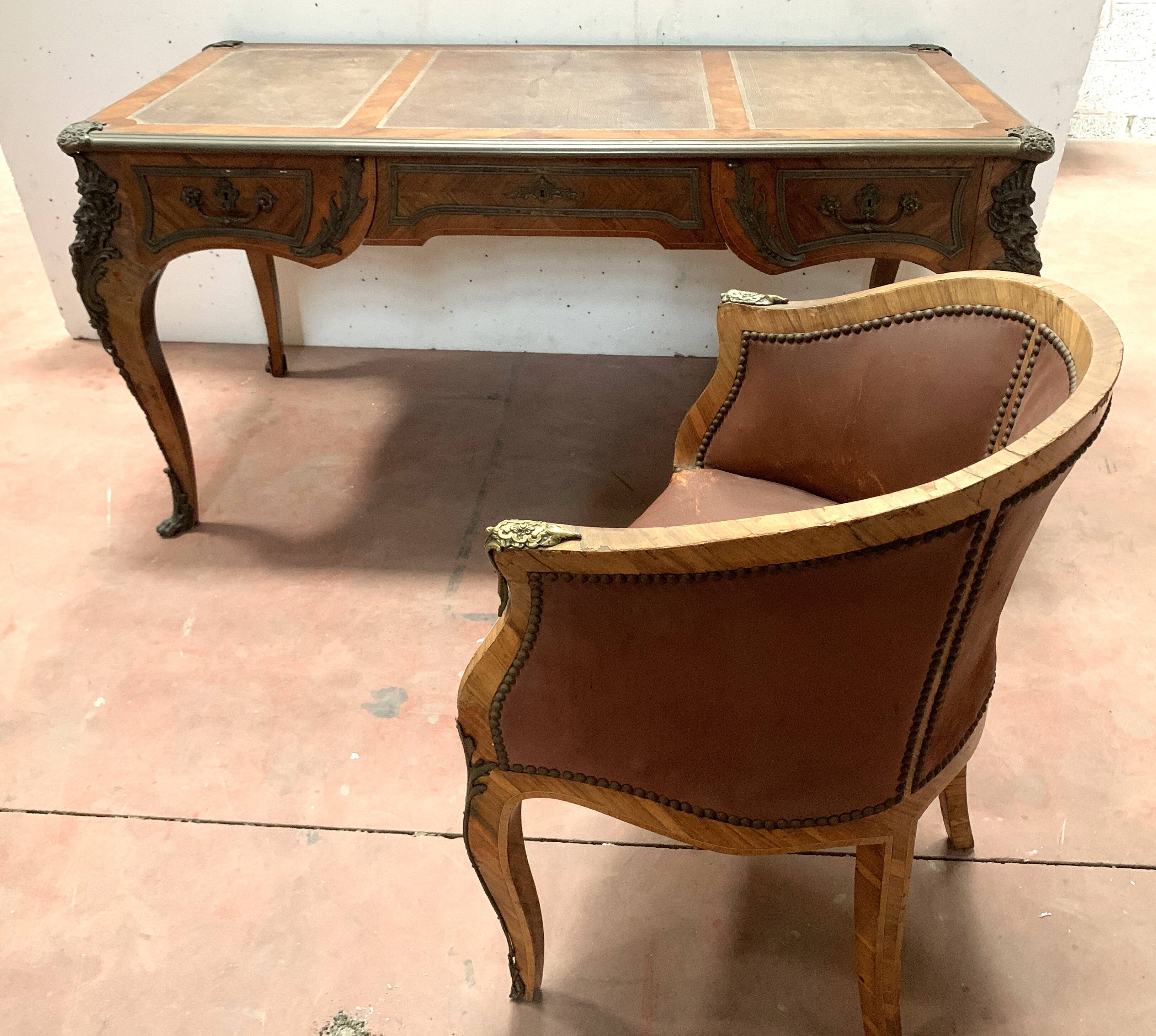 Louis XV style desk set in mahogany and burr walnut