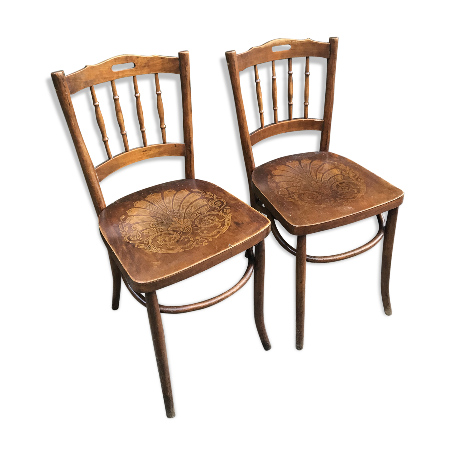 Paire de chaises bistrot avec motifs