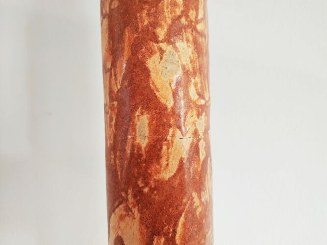 Marbled vase red-orange, signed Triki