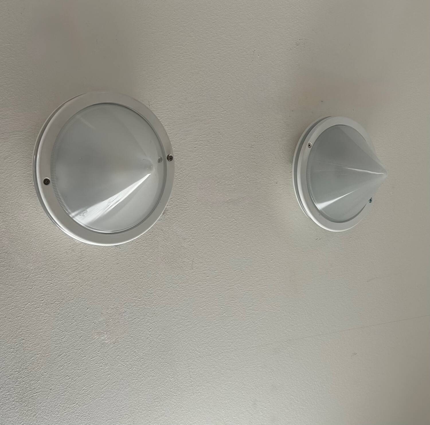 Pair of vintage sandblasted glass and metal wall lights, Prisma Italy 1980