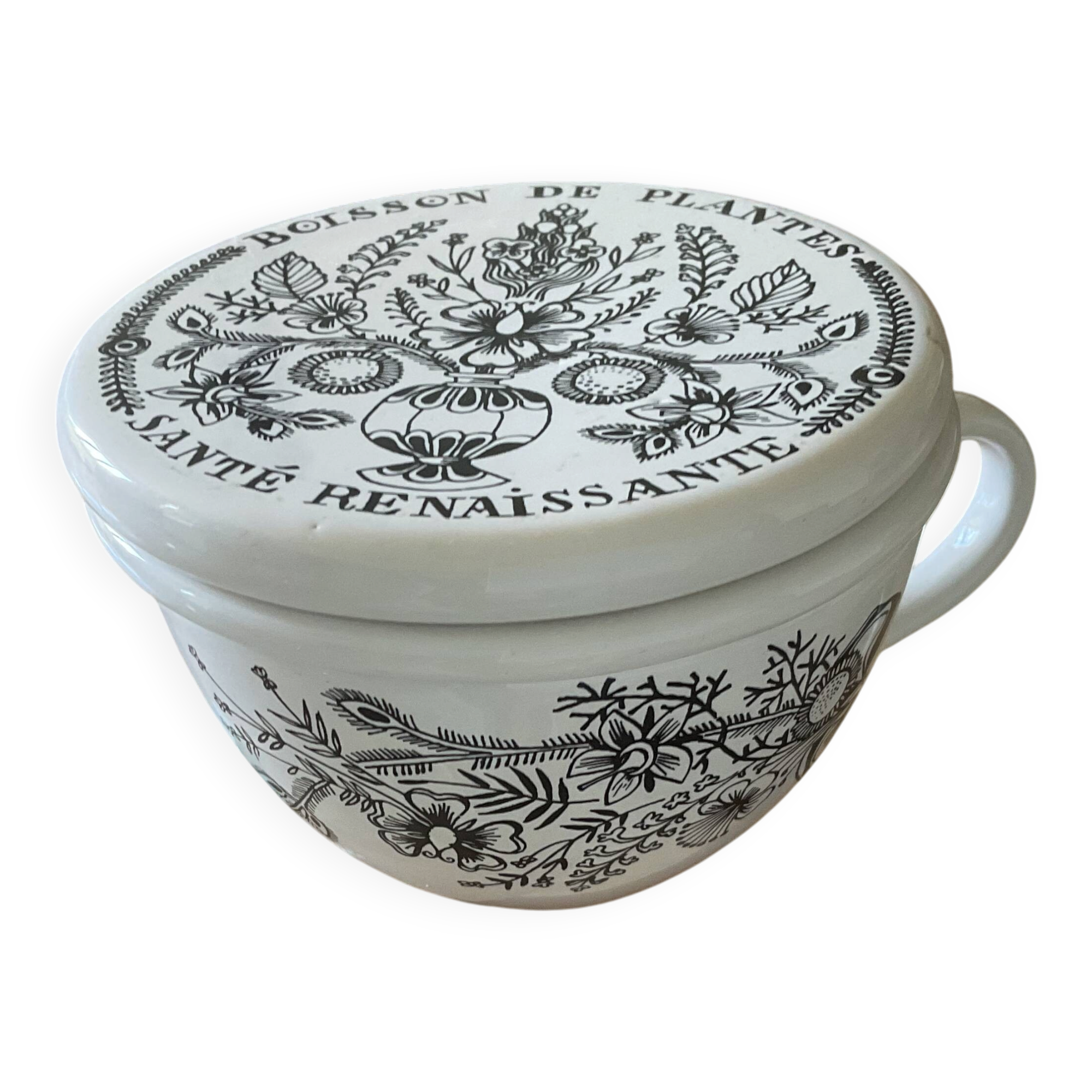 Ceramic mug with infuser
