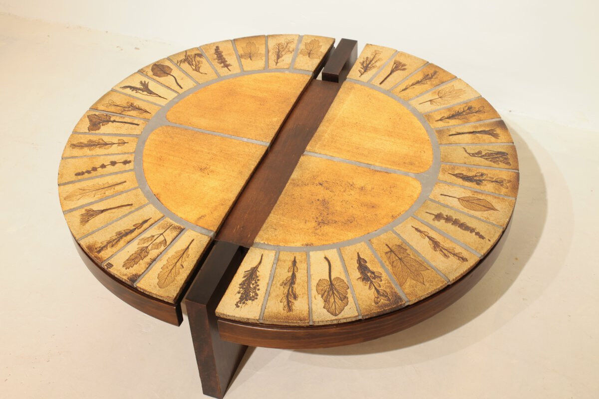 Round coffee table herbarium Roger Capron, Vallauris - ceramic and wooden structure