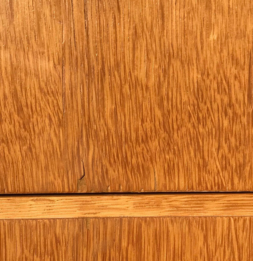 Meredew edition dresser of the 1960s