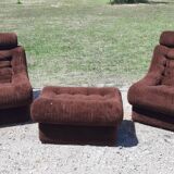 Pair of chauffeuse + pouf vintage fleece fabrics