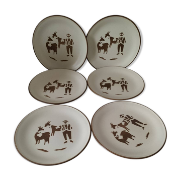 Set of 6 vintage stoneware plates Authentic charm and naive pattern