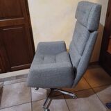 Fauteuil en tissu gris, 1980