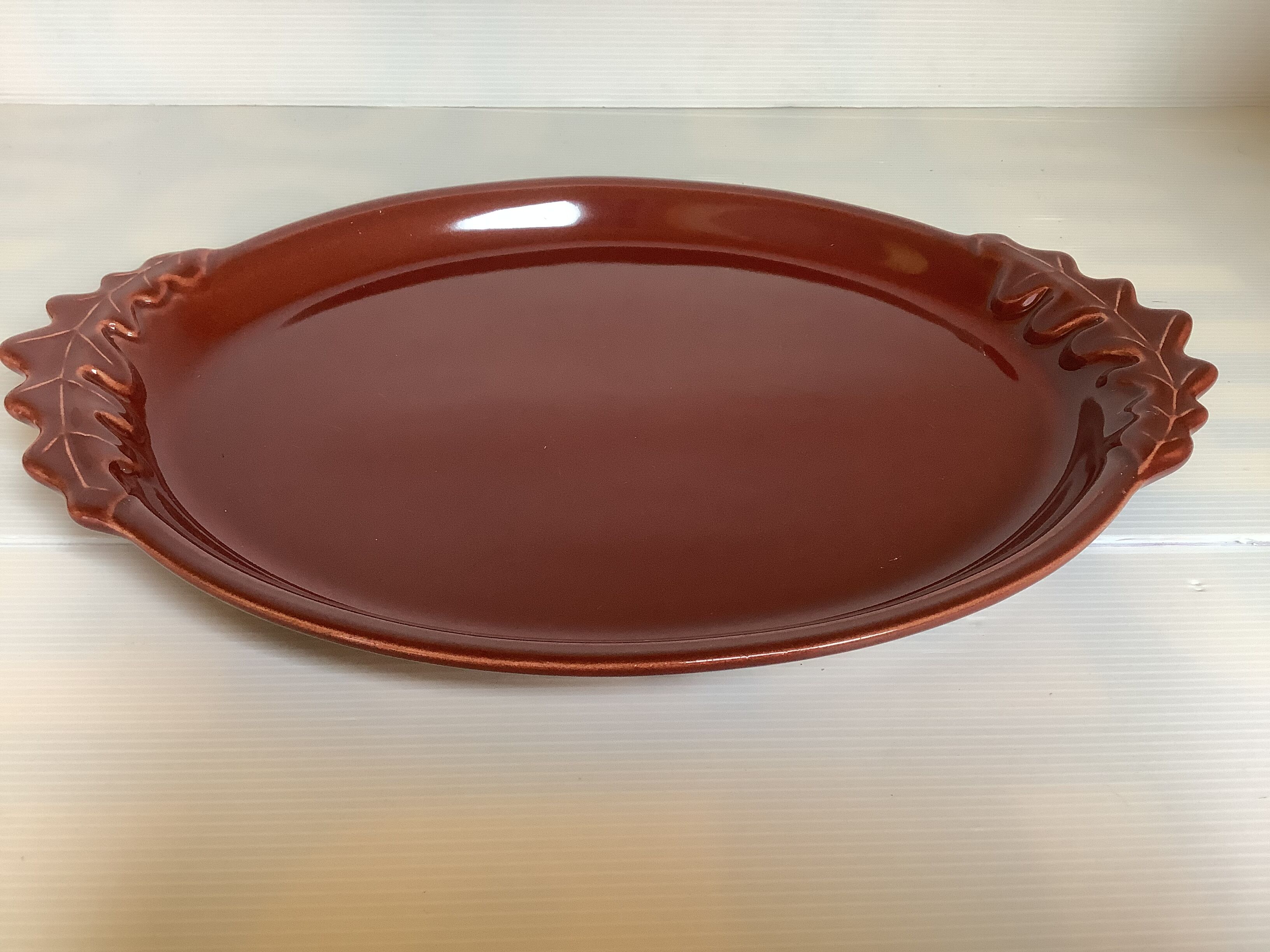 Garnet plate made in Brittany