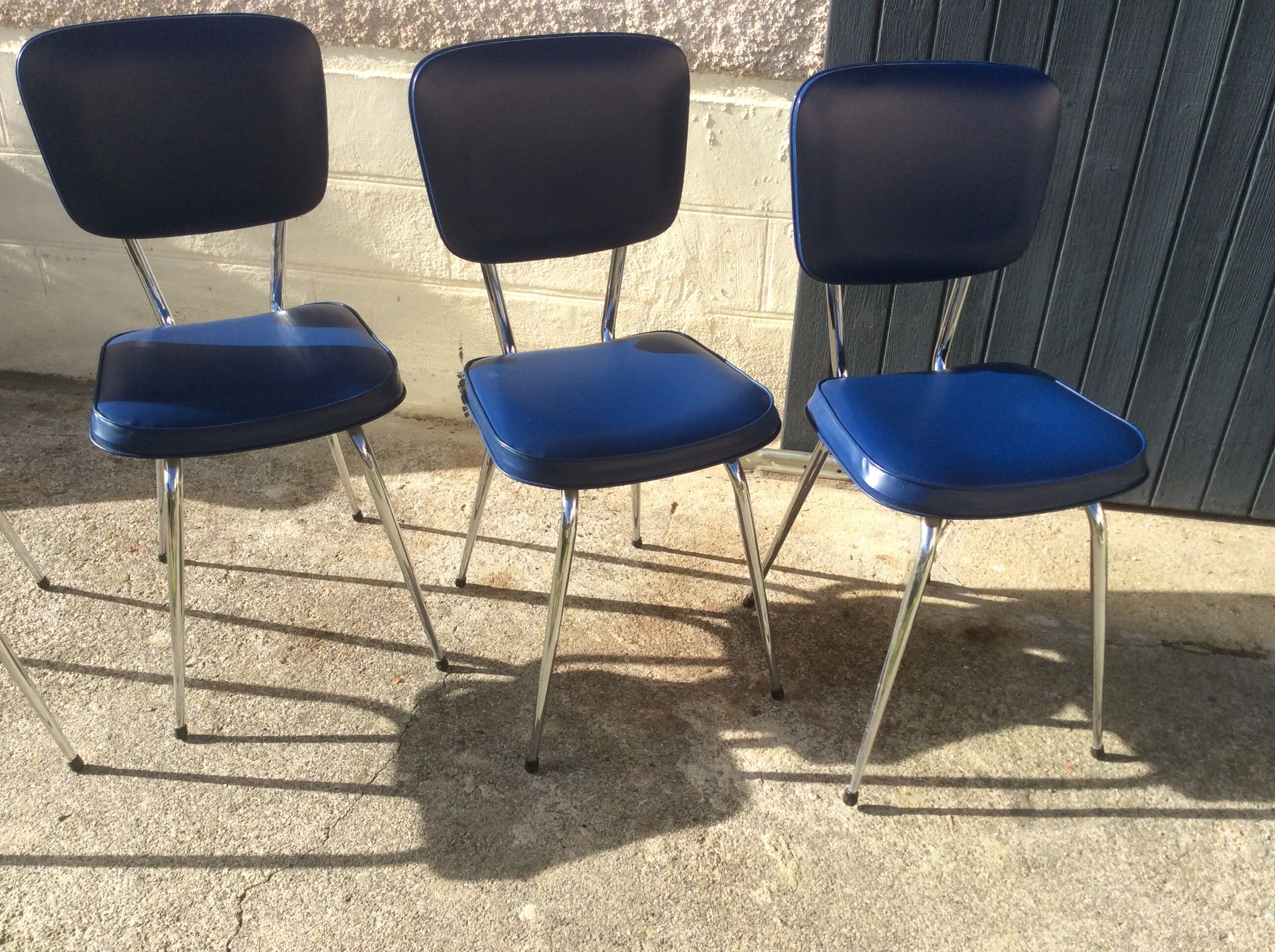 Lot from 4 vintage chairs in skai