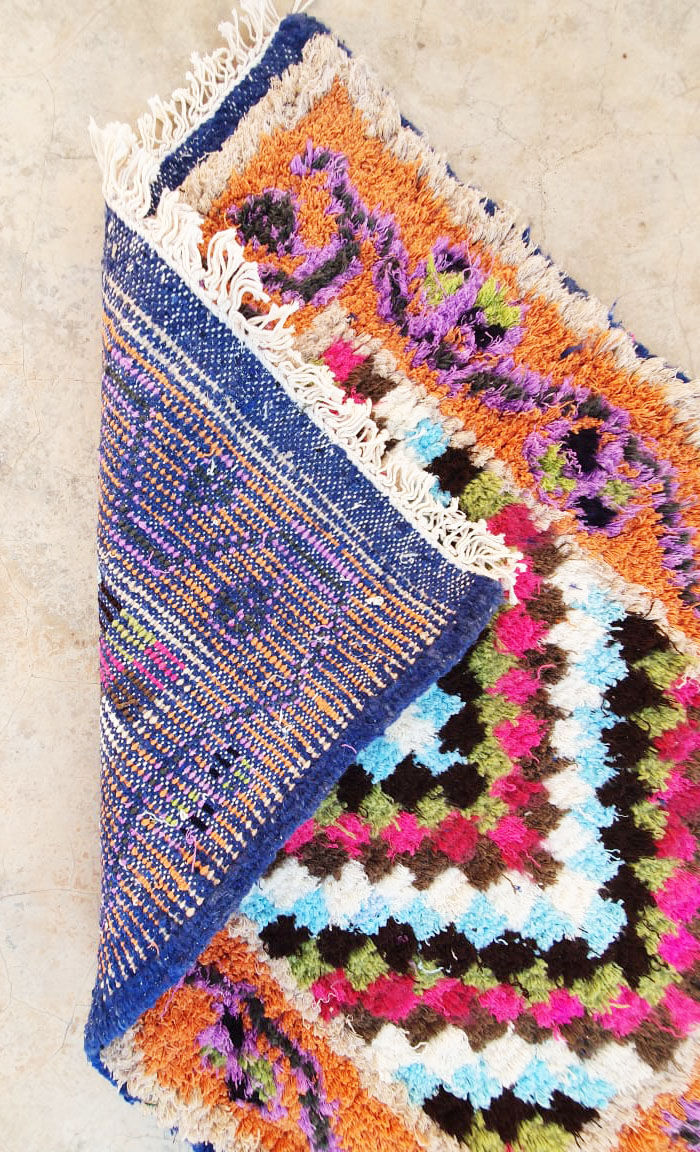 Berber carpet arrow of happiness 100 x 70cm