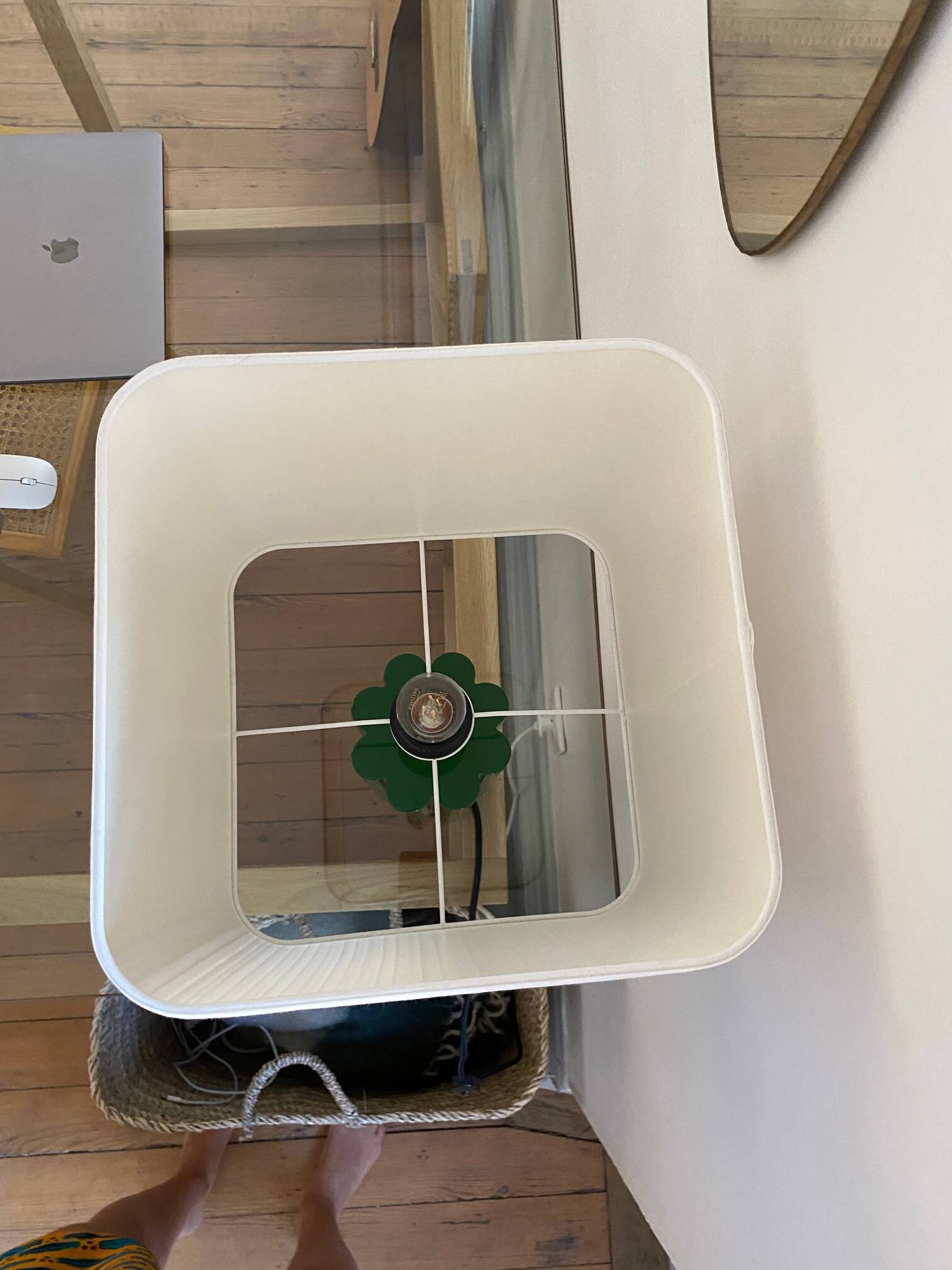 Gioia The Socialite Family Lamp