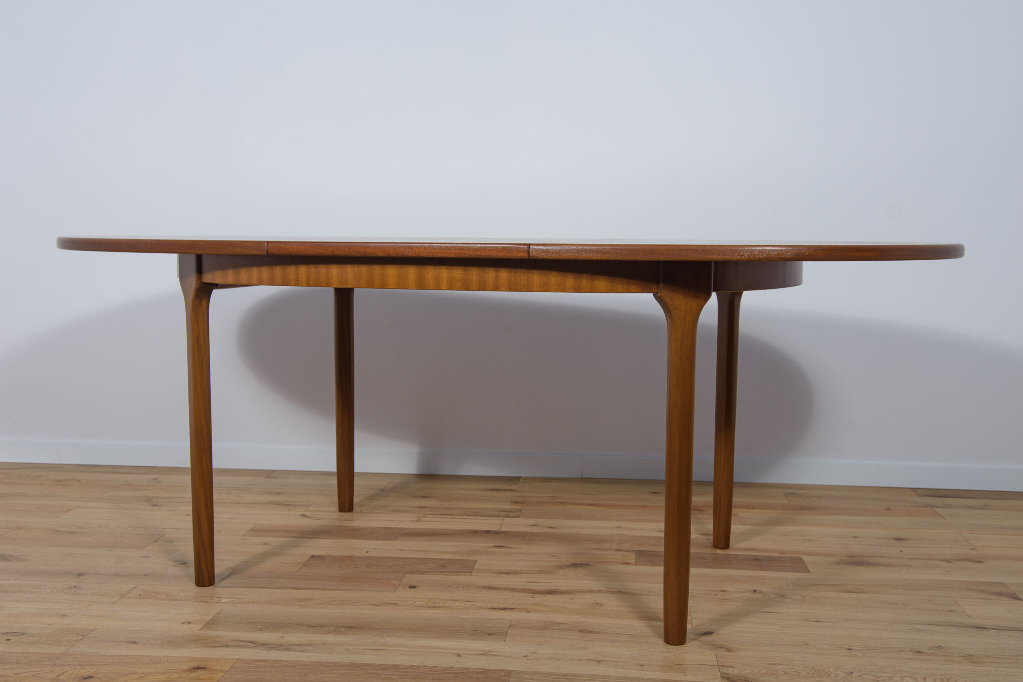 Mid century oval teak extendable dining table from mcintosh, 1960s