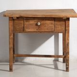 Table d’appoint ancienne en bois massif, c.1920