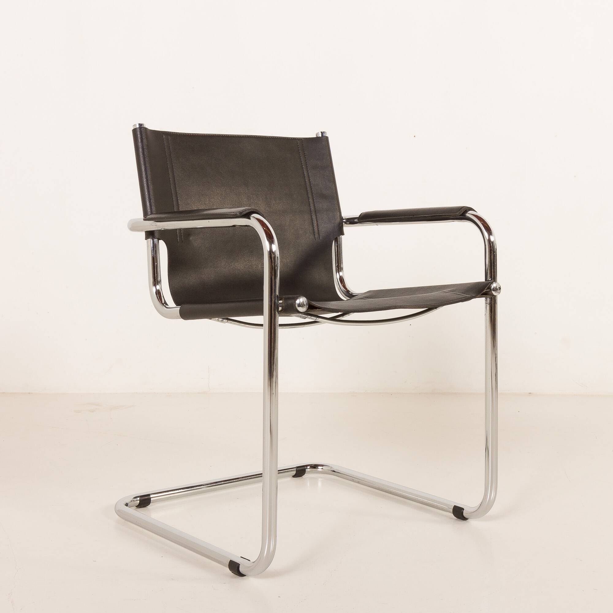 Bauhaus style Italian chairs attr. to Matteograssi, set of 8, 1970s