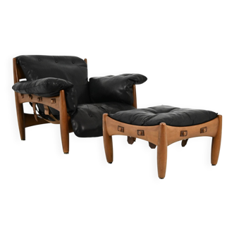 Armchair with footrest "Sheriff" by Sergio Rodrigues for ISA Bergam.