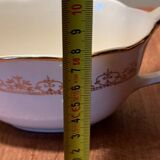 Gravy boat