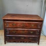 Antique oak chest of drawers