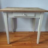 Farm table